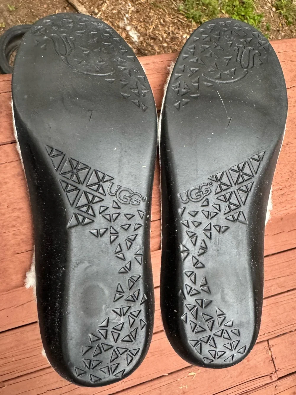 UGG Droplet Chelsea Rain Boots Women’s Black Waterproof Rubber 7